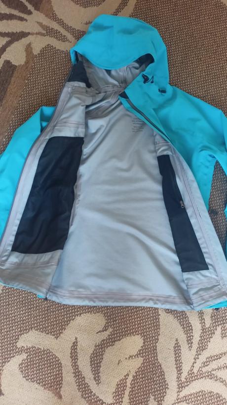 Dievcenska/damska nezateplena softshhellova bunda, quechua,m