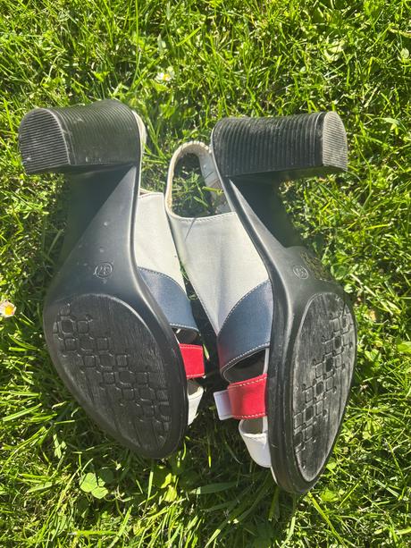 Dámske sandále, 37