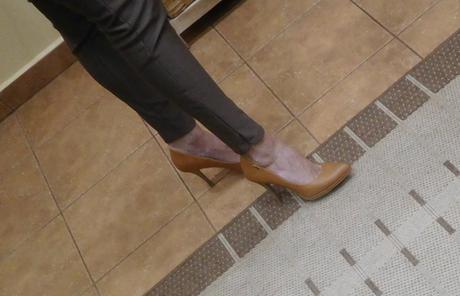 Nohavice a tričko, s