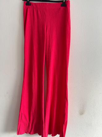 Ružové nohavice, sinsay,s