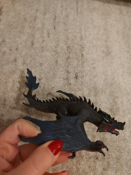 Drak figurka, 