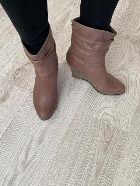 Dámske čižmy na platforme, humanic,40