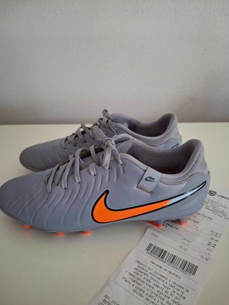 Kopačky nike č.41 ešte 2 roky v záruke s dokladom, nike,41