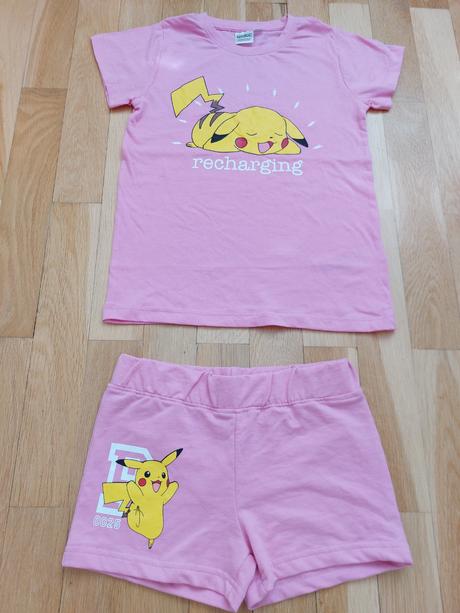 Šortky a tričko pokemon, 122