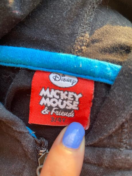 Vesta s kapucňou, disney,98