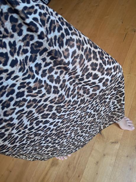 Ľahké šaty leopardí vzor veľkosť l, l