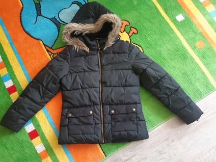 Zimná bunda, 152