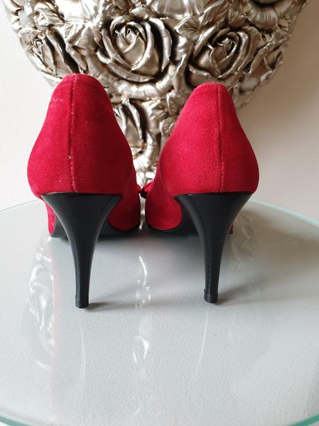 Kozene lodicky - pc 60 eur, baťa,38