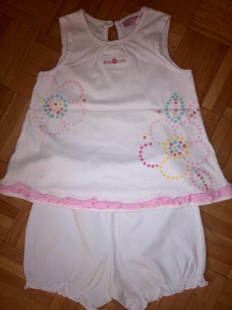 2x oblečená, cherokee,80