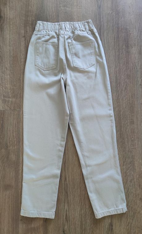 Béžové rifle, pepco,152