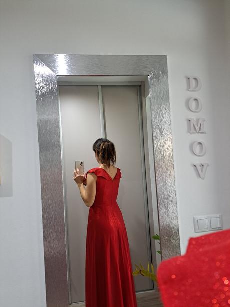 Spoločenské šaty, 40