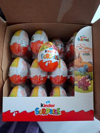 Krabica kinder vajec 36 ks, 