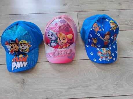 Nové šiltovky, 110