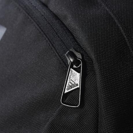 Ruksak adidas - menší 17 10493 b+n,