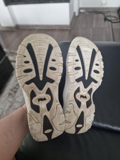 Tenisky celokozene, fila,35