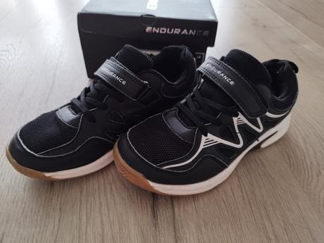 Tenisky edurance, 35