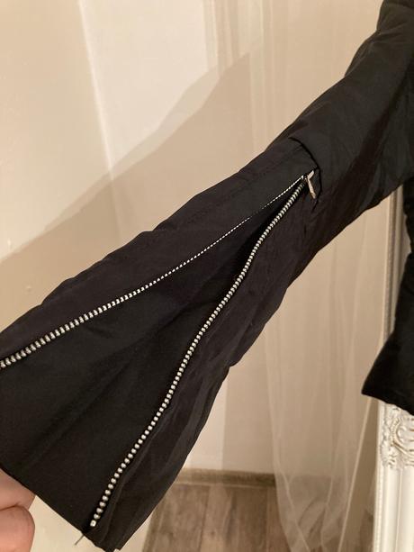 Sisley bunda, sisley,s