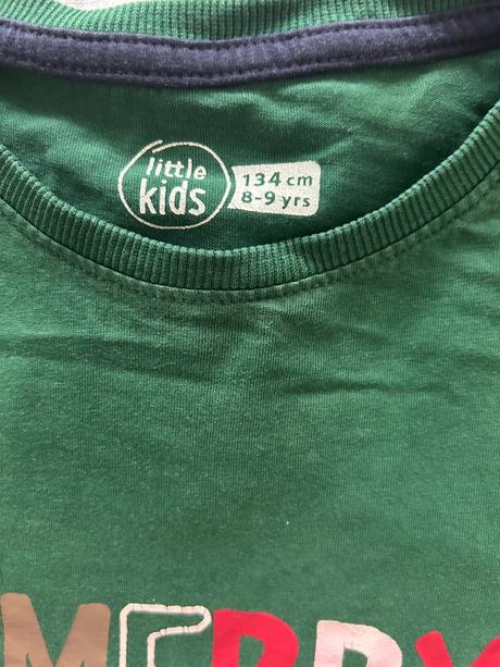 Vianočné trička, 134