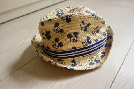 Klobúčik disney č.52, disney,98