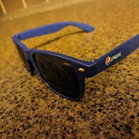 Okuliare slnečné pepsi, 