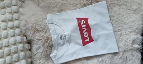 Kvalitné, originál tričko levi's, levis,128