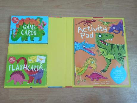 Dinosaur activity pack, 