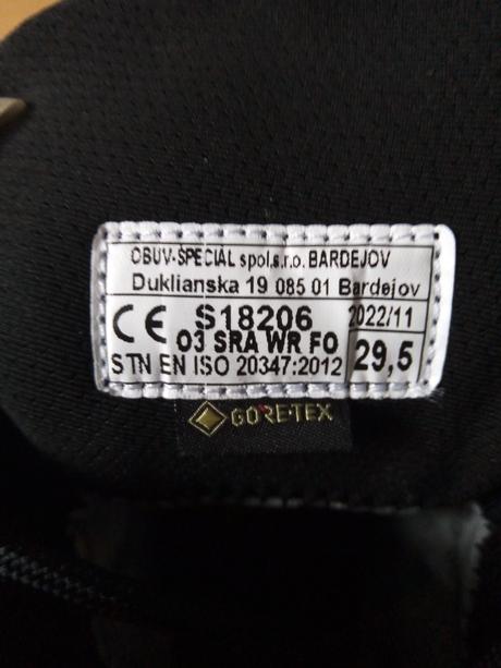 Kanady gore-tex - nové, 44