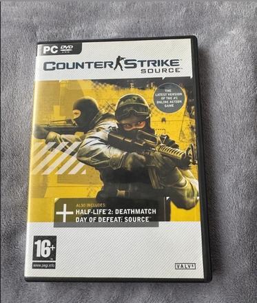 Counter strike source,