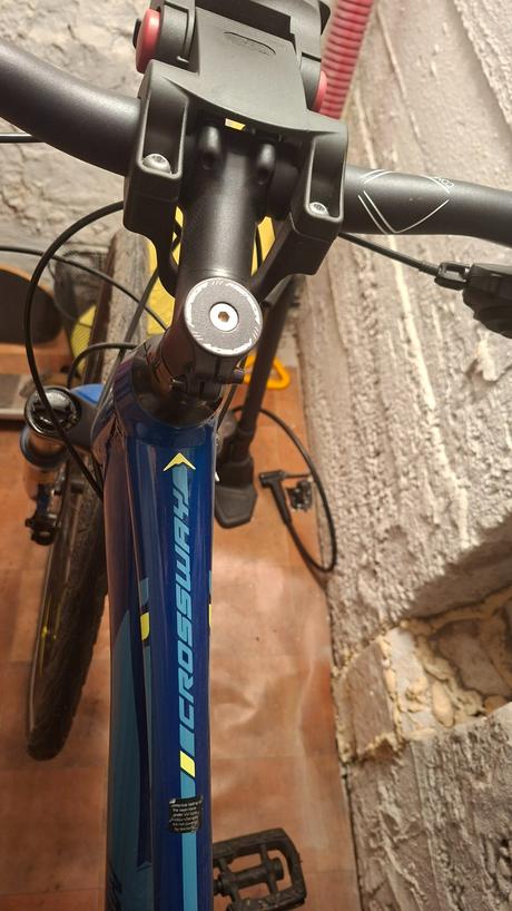Damsky trekovy bicykel, merida,26