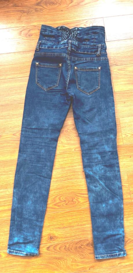 Rifle s vysokým pásom, 36