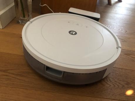 Irobot roomba combo biely,