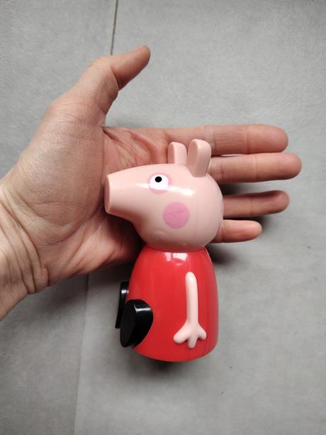 Peppa pig hide and seek, 