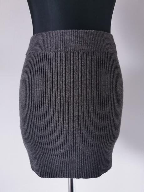 Šedá mini sukňa z rebrovaného úpletu clockhouse, clockhouse,s