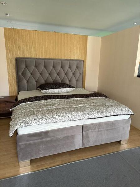 Pomôžte mi určiť látku na posteli