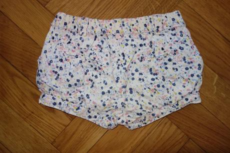 Kvietkované kraťasy 12-18m, 86