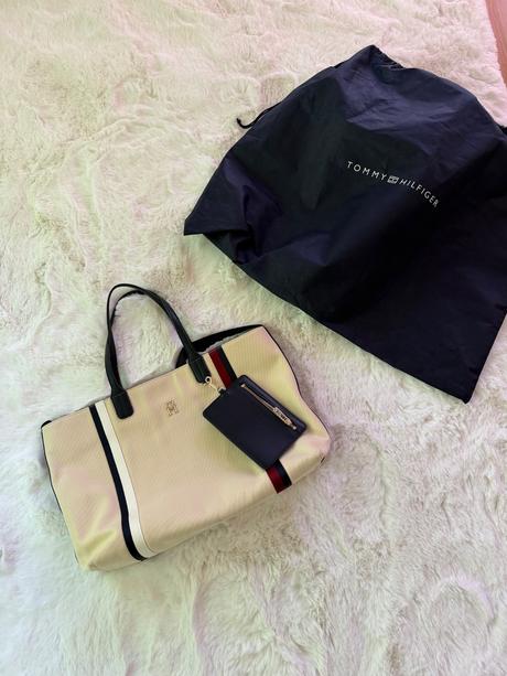 Tommy hilfiger kabelka, tommy hilfiger