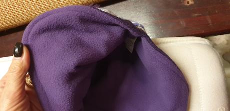 Tepla ciapka na usi, 98