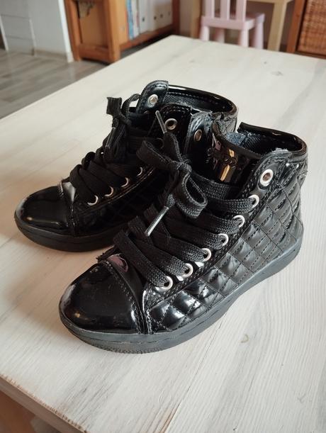 Prechodné topánky lakovky, geox,28