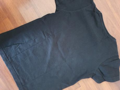 Čierne bavlnené tričko top stav veľ. s, 140