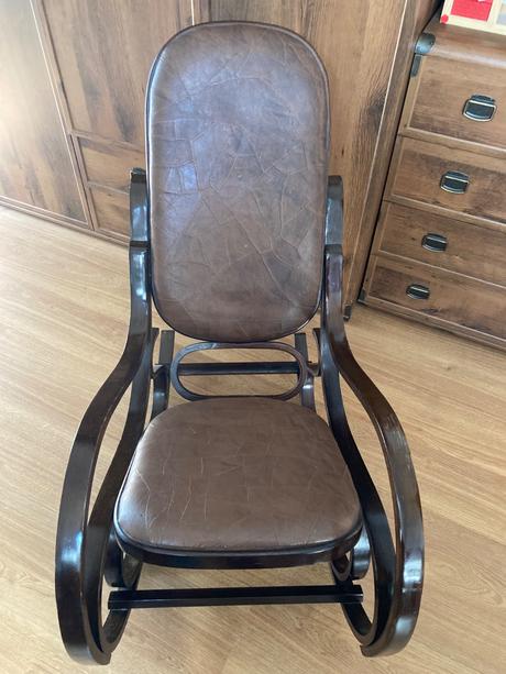 Hojdacie kreslo zachovale, 