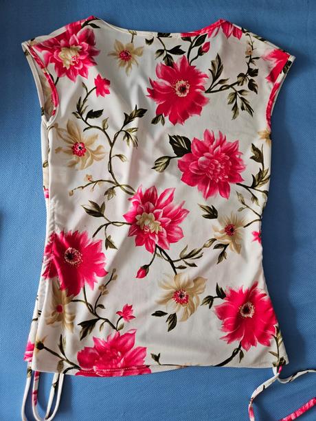 Kvetinová blúzka, s