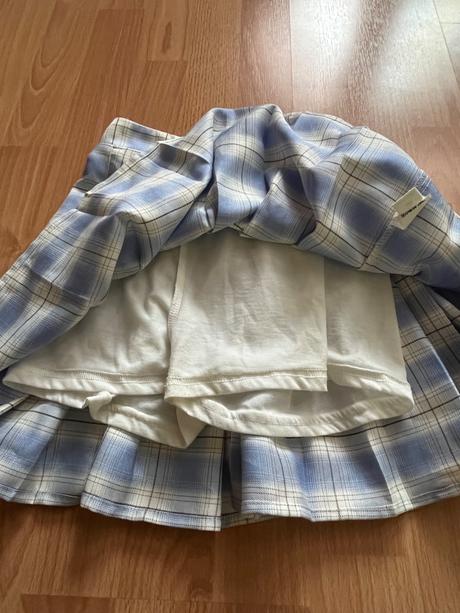 Dievčenské kárované sukne, 140