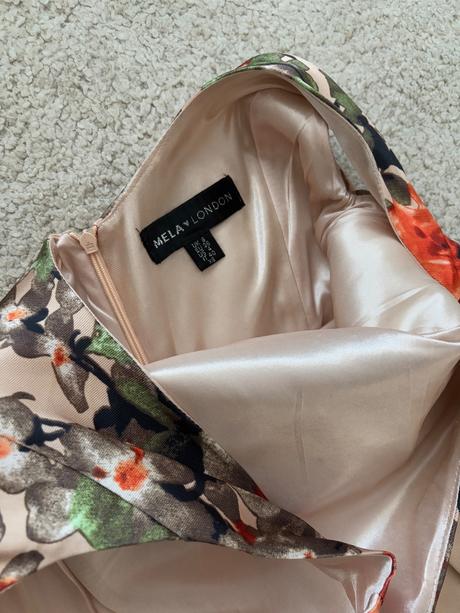 Spoločenské šaty, 36