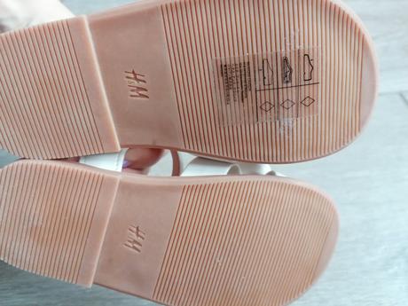 Biele sandalky, h&m,23