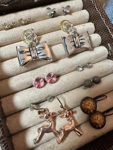 Náušnice 9 párov,