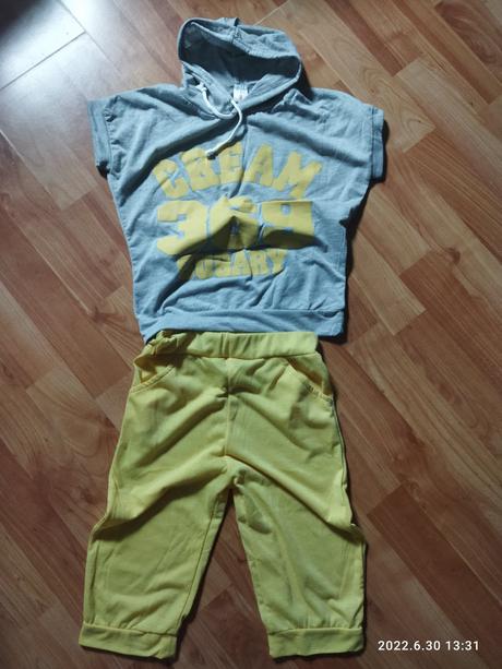 Krátky teplákový komplet, 128