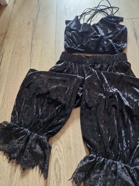 Komplet - cropp top + nohavice, s