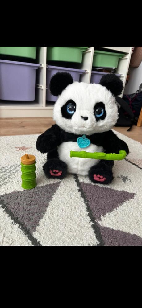 Furreal panda,