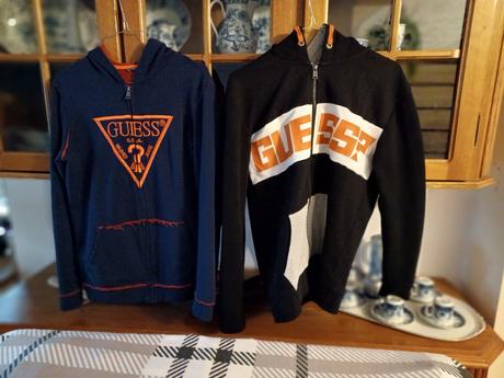 Mikiny guess, guess,164