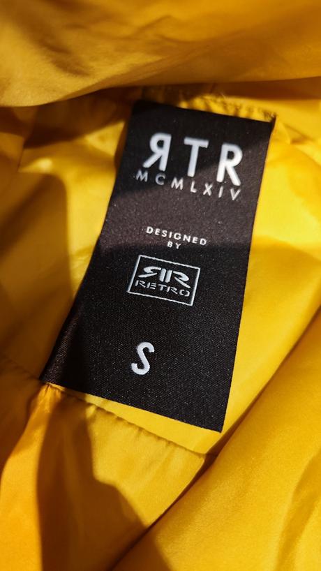 Bunda značky retro, s